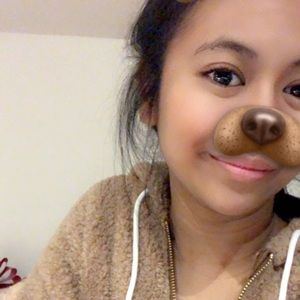 Meet your Posher, Andrea